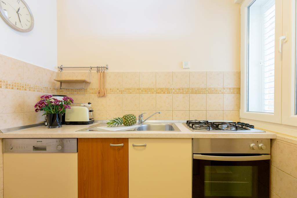 Apartment Hedera A13 *